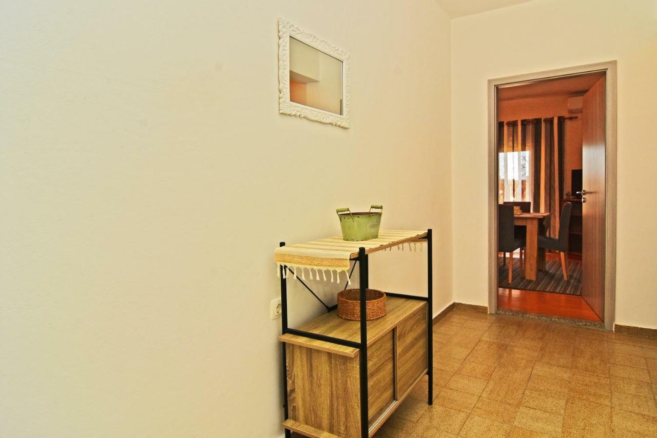 Apartman Nina Zadar Exteriör bild